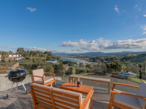 Ohuka Lookout - Whitianga Holiday Home